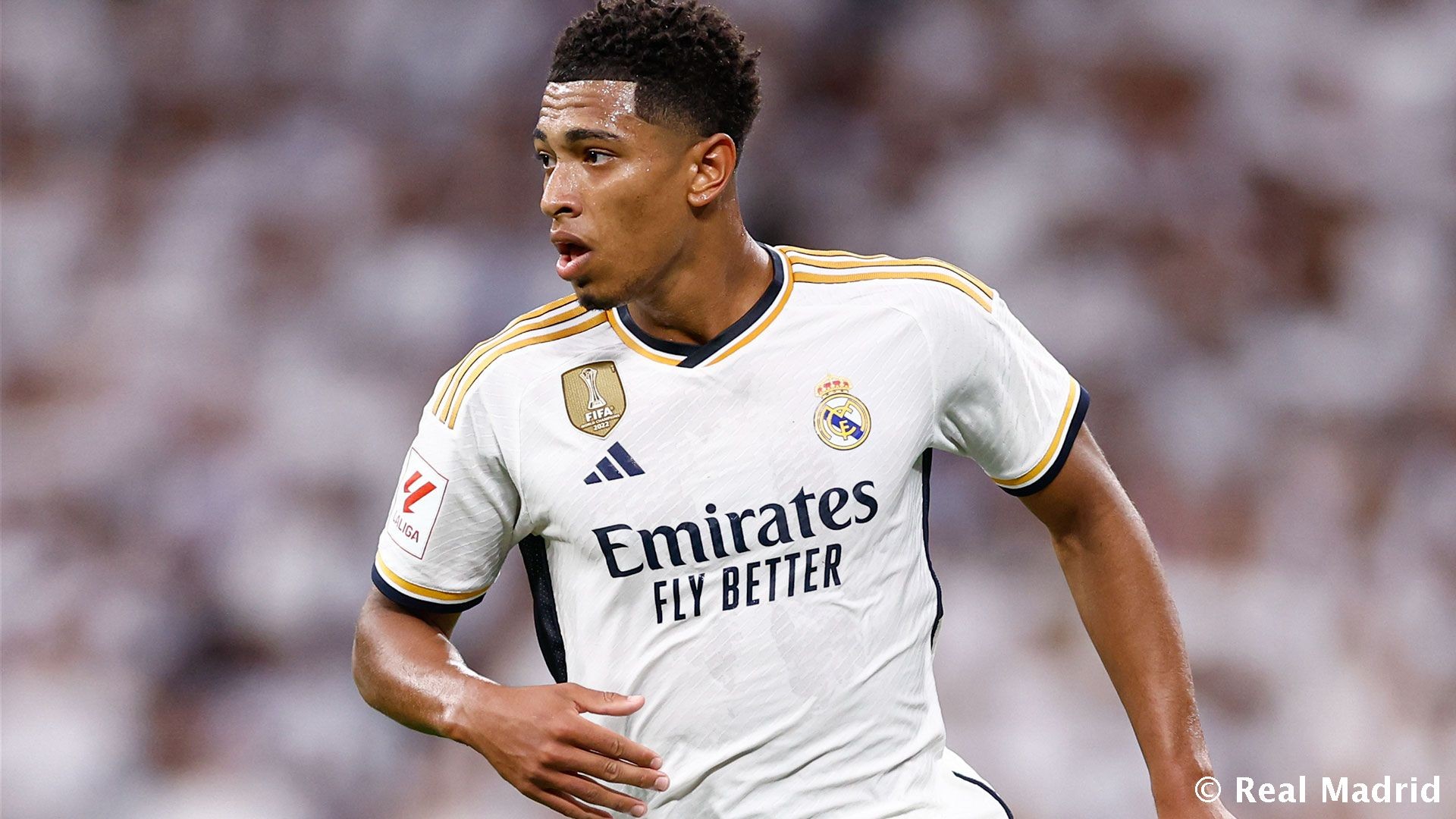 迪马：弗拉霍维奇已经伤愈并随队训练，以备战都灵德比（迪马：弗拉霍维奇伤愈复出，随队合练备战都灵德比）