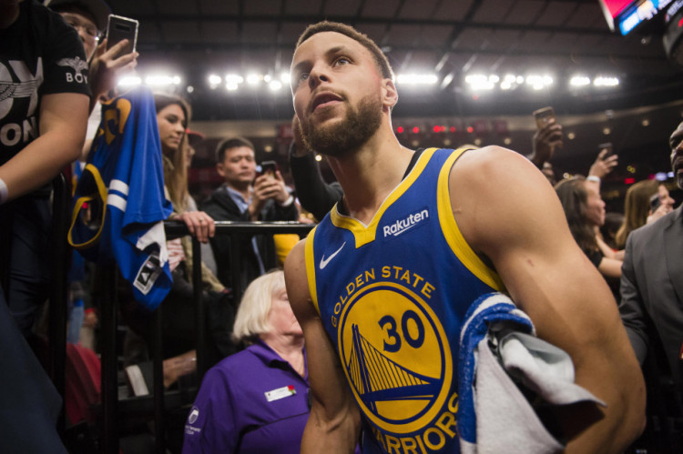 沪媒：U22国足的进步肉眼可见，只有正赛赢才能打服韩国队（沪媒称U22国足进步显著，要想赢得韩国队尊重唯有在正赛取胜）