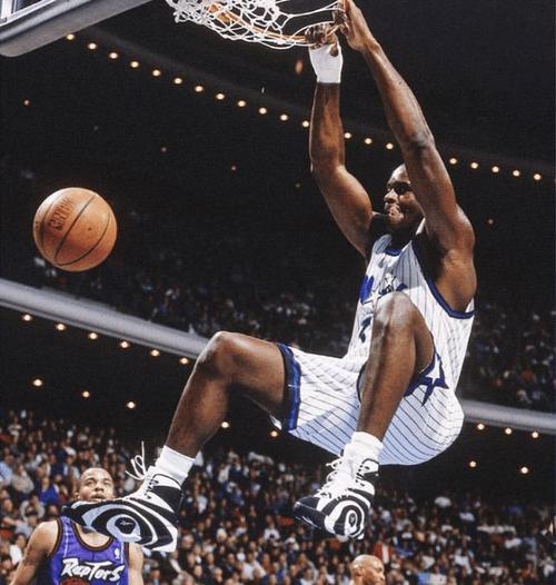 唐果说球 意大利杯，博洛尼亚vs帕尔玛（唐果聊球：意大利杯 博洛尼亚迎战帕尔马）