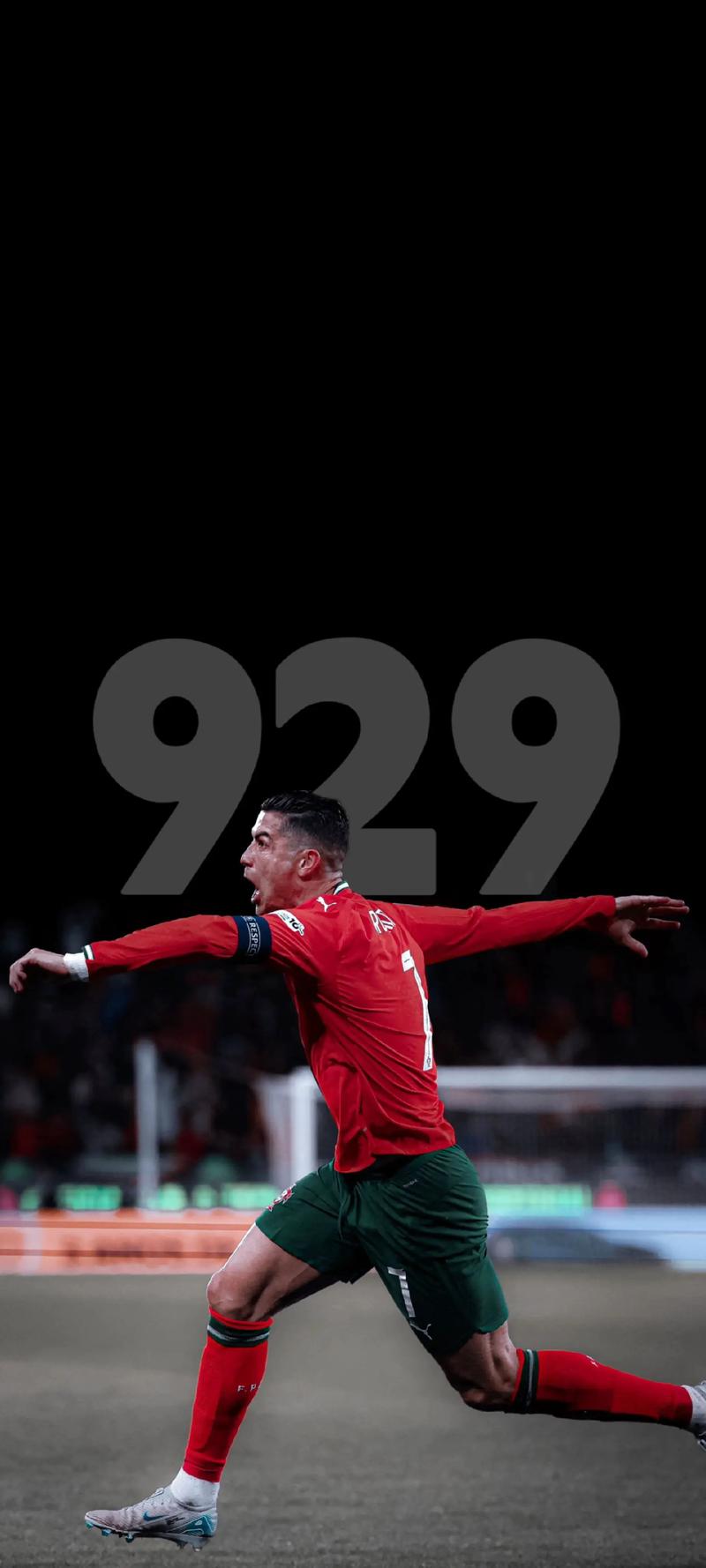 此前对阵拜仁时扭伤左膝，努诺-门德斯本周四恢复了训练（此前战拜仁左膝扭伤，努诺-门德斯已于周四复训）