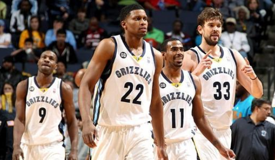 多特蒙德青年才俊频出（多特蒙德新星层出不穷）