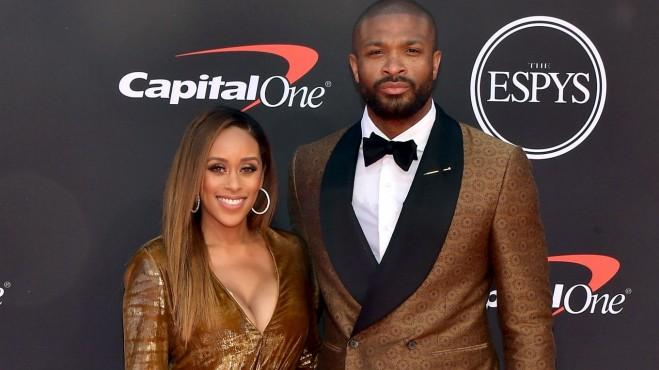 世体：巴萨要在1月15日前提交滕森的伤势报告，以注册新球员（世体：巴萨须在1月15日前递交滕森伤情报告，方可完成新援注册）