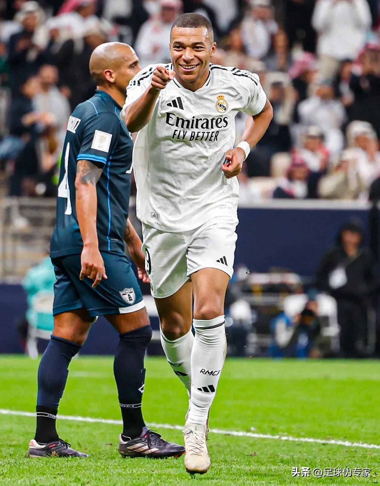 孔令辉现状：赌场风波前程尽毁，如今低调生活，开了紫砂壶工作室（孔令辉近况：赌场风波后淡出公众视野，如今低调经营紫砂壶工作室）