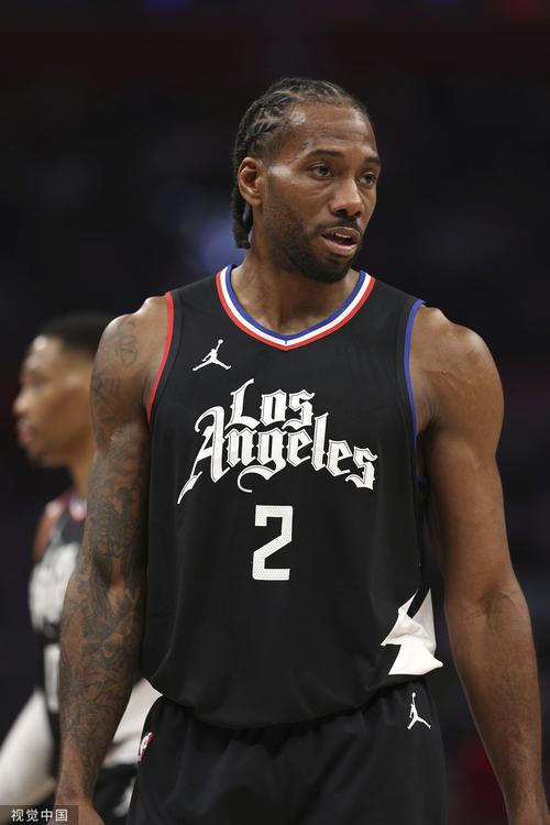 TA：澳大利亚主帅很看重曼联小将奥弗里，想带他踢明年世界杯（TA：澳大利亚主帅看好曼联新星奥弗里，计划招入征战明年世界杯）