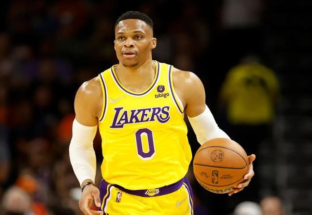 齐沃：祝去国家队报到的球员们好运，也衷心祝意大利好运（齐沃：预祝报到国家队的球员们顺利，也衷心祝愿意大利好运）