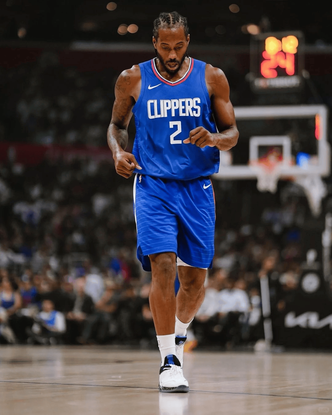 足球曝世界足坛将全面引入AI判罚系统（世界足坛或将全面引入AI判罚系统）