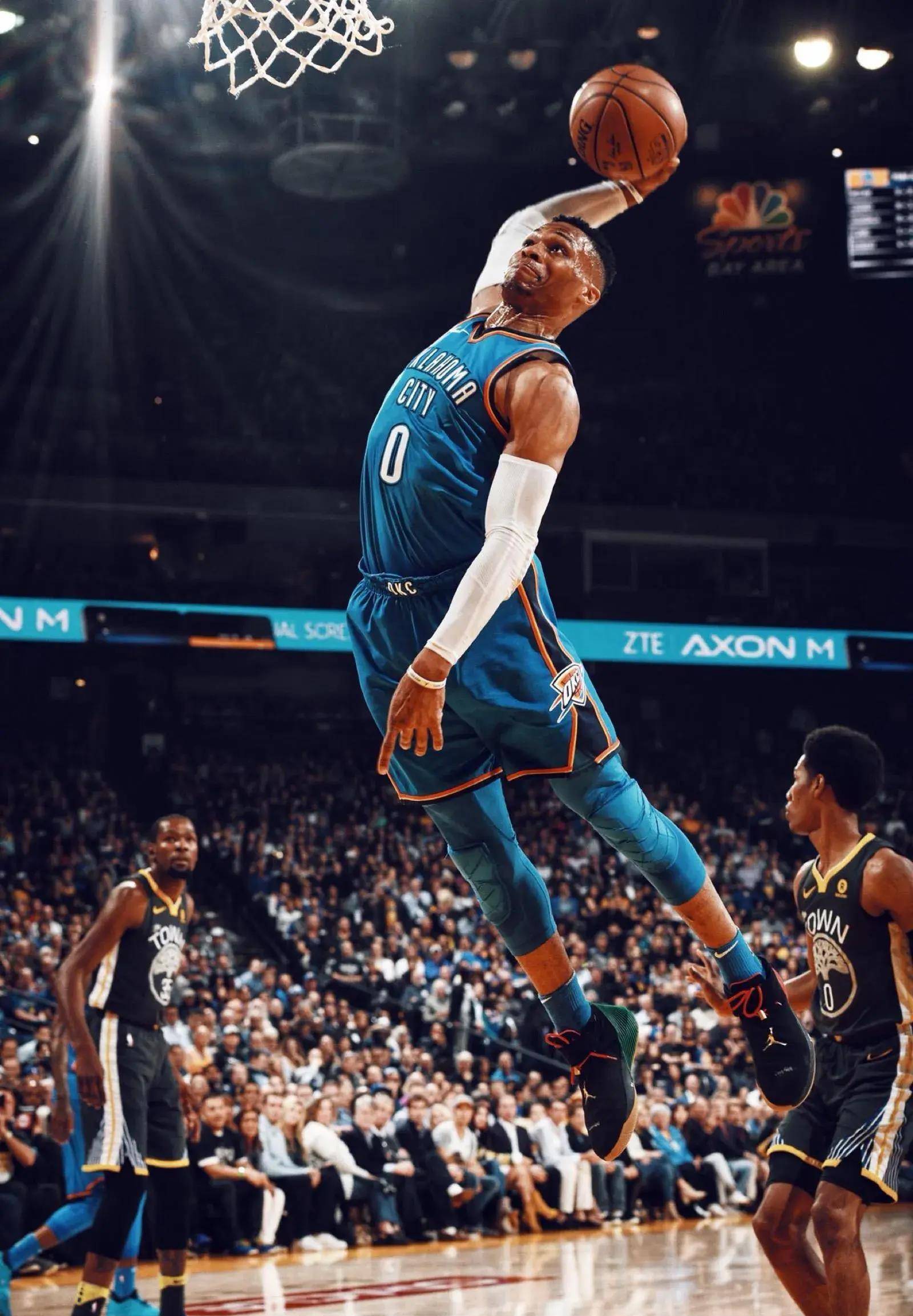 凯尔特人压哨绝杀全场沸腾（凯尔特人读秒绝杀引爆全场）