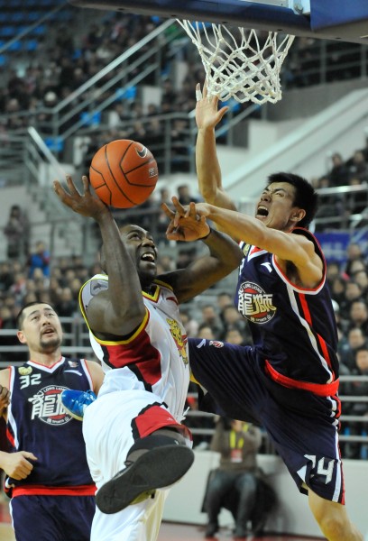 五人制足球最实用的战术（五人制足球最实用战术指南）